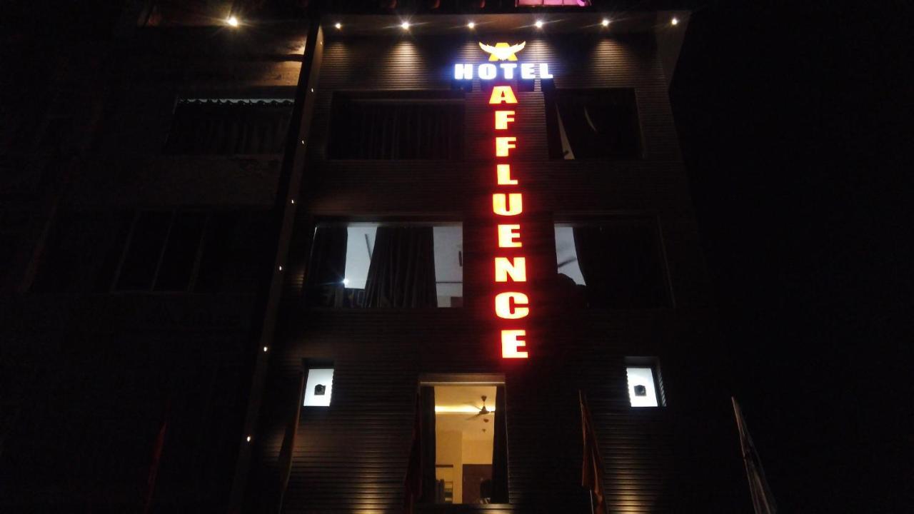 Affluence Hotel Kharar Экстерьер фото