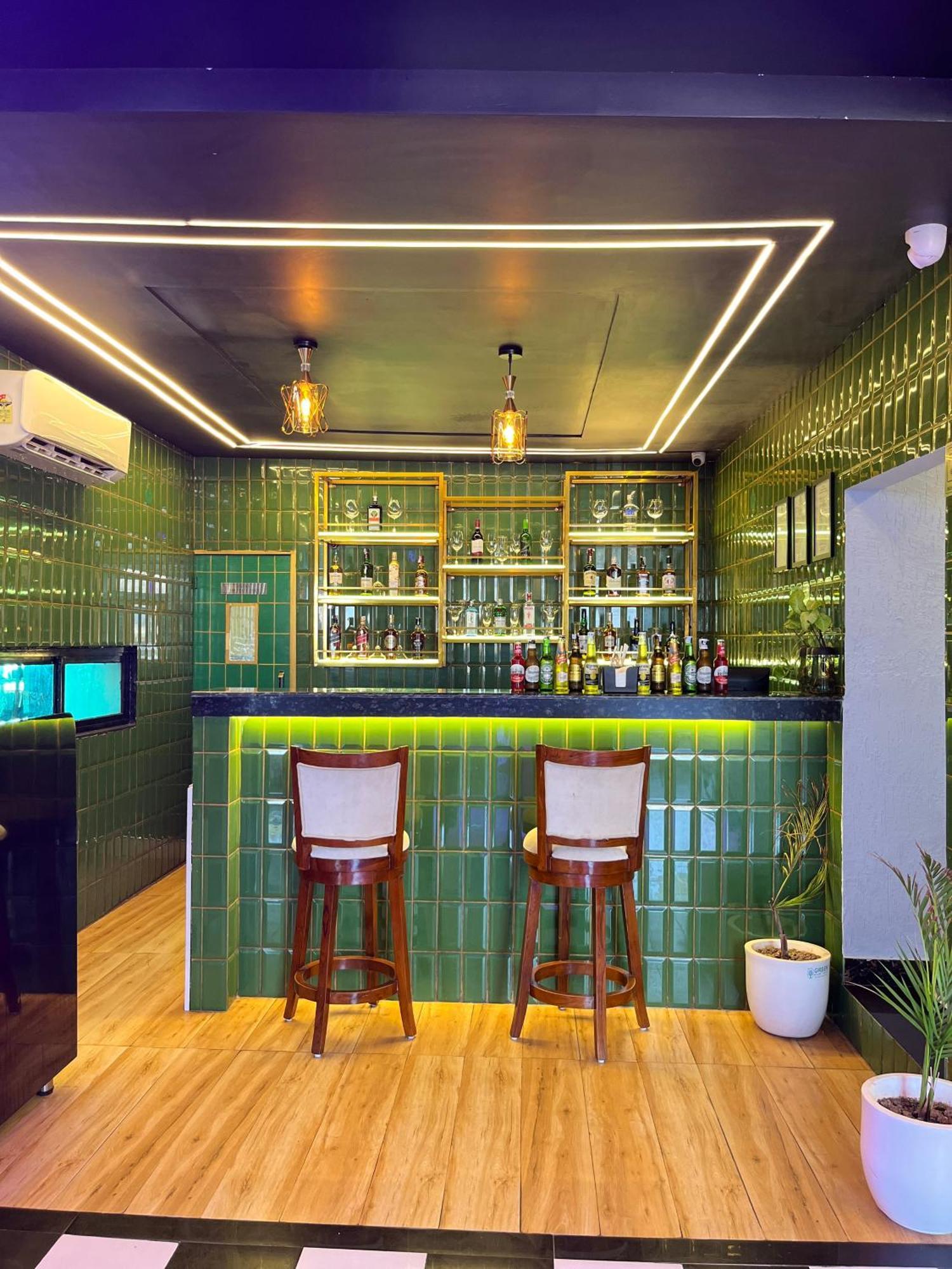 Affluence Hotel Kharar Экстерьер фото